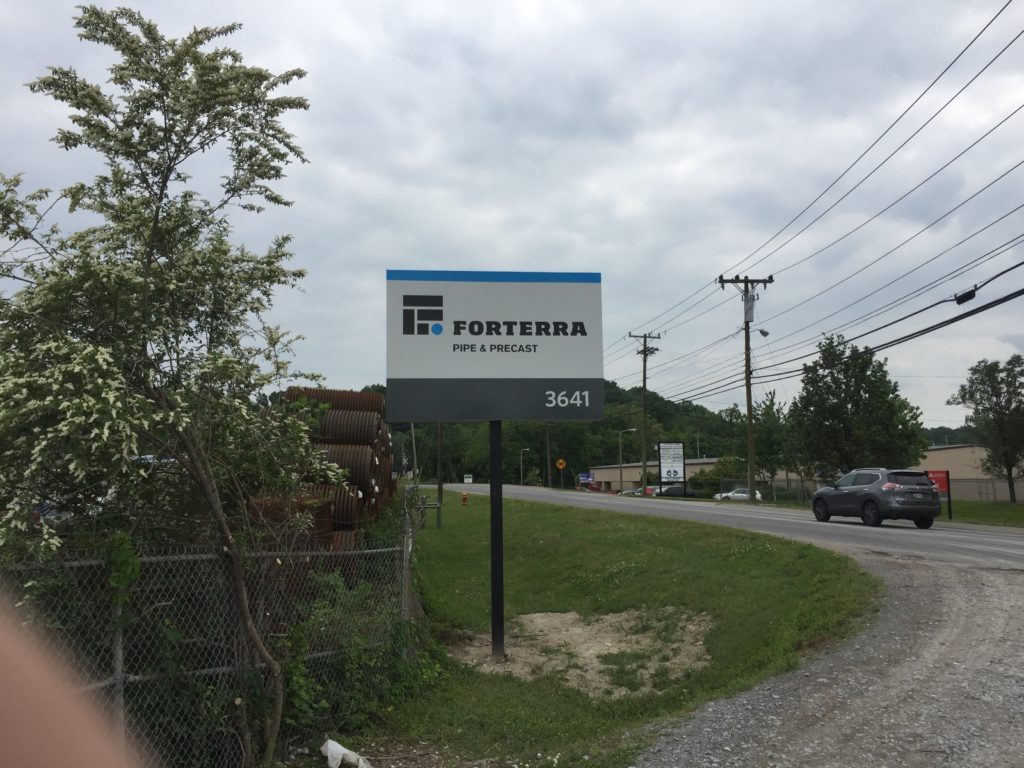 Forterra Pipe & Precast, Nashville, pole sign installation by Adams Signs & Awnings