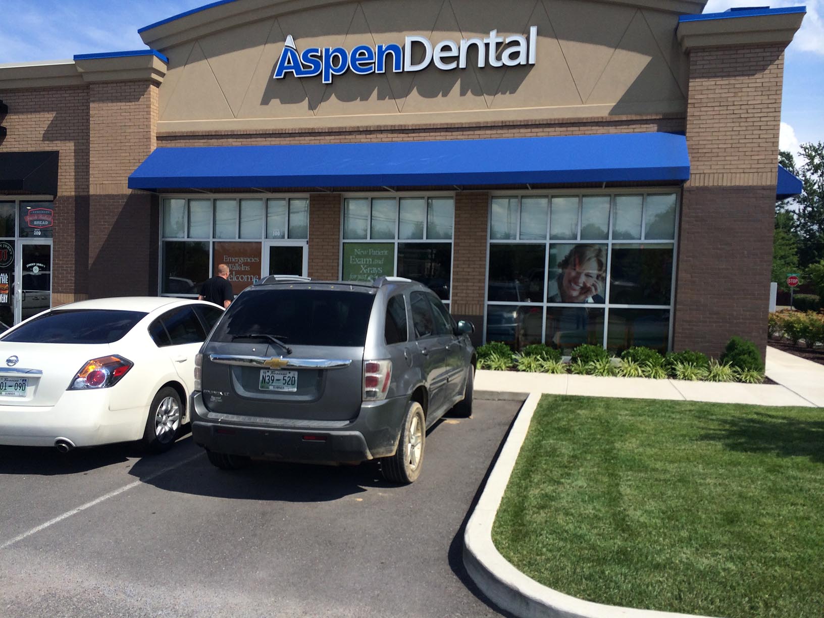 Awning at Aspen Dental by Adams Signs & Awnings